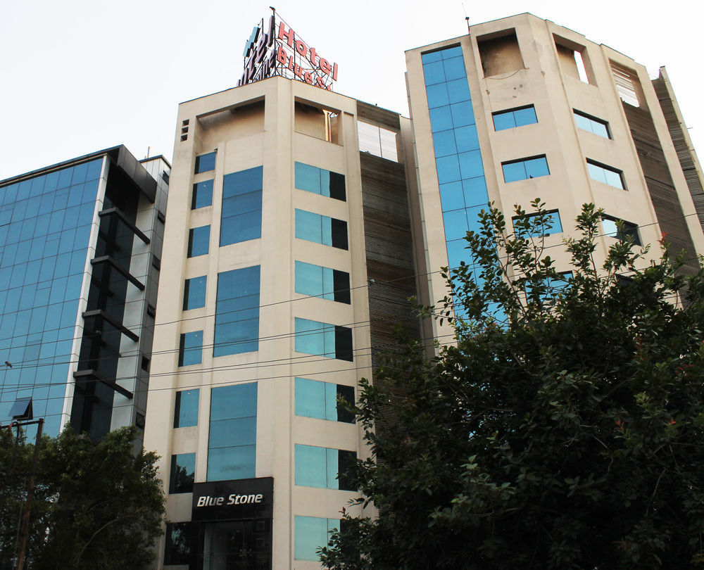 מלון Indirapuram Oyo Premium Kaushambi מראה חיצוני תמונה